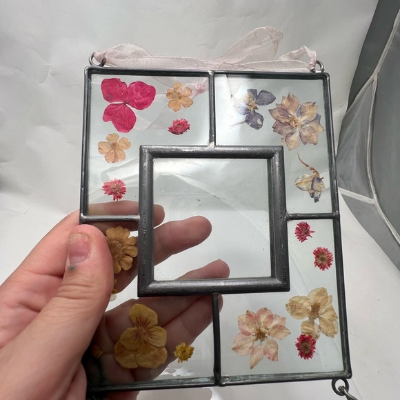 VTG Pressed Dried Flower Glassleaded Hanging Triple Frame Bohemian Chic 20” Long - Picture 7 of 7